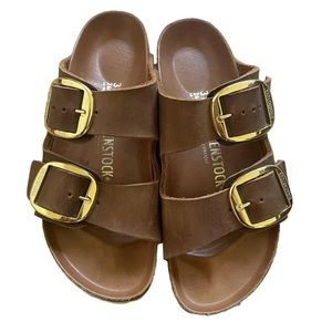 Arizona Big Buckle Sandal in Cognac